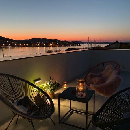 Modern Apartments Day Шибеник Экстерьер фото