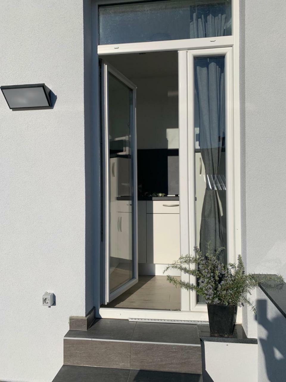Modern Apartments Day Шибеник Экстерьер фото