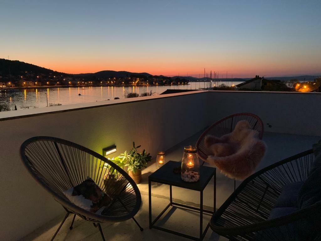 Modern Apartments Day Шибеник Экстерьер фото